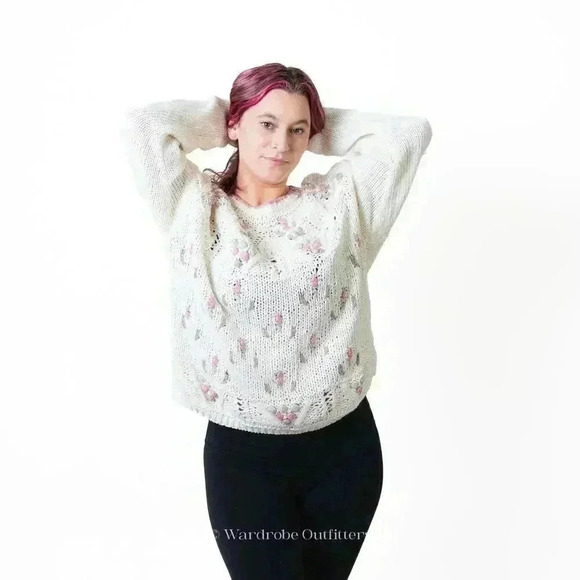 Vintage 80s Handknitted Crochet Needlepoint Pullover Sweater - Picture 6 of 9